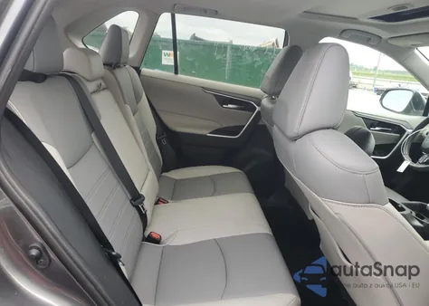 2019 Toyota Rav4 Xle Premium from USA, damaged, VIN 2T3C1RFV0KC013297